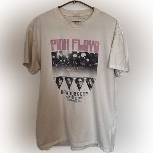 Abercrombie Men’s Pink Floyd Graphic Tee